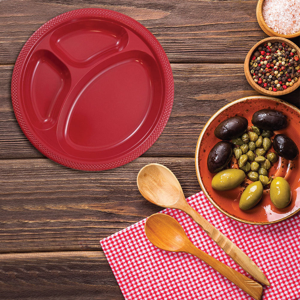 Red Large 3 Compartment Plastic Plates (10 1/4 Inch) - 20 Pack