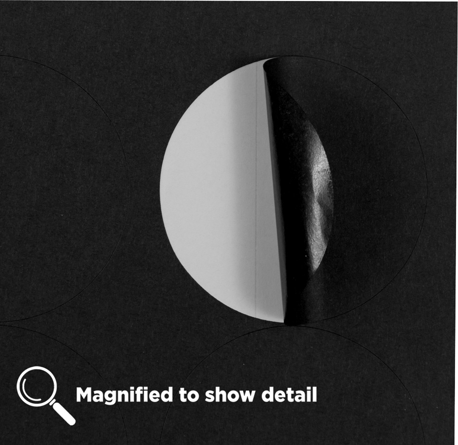Black Medium 2 1/2 Inch Round Labels