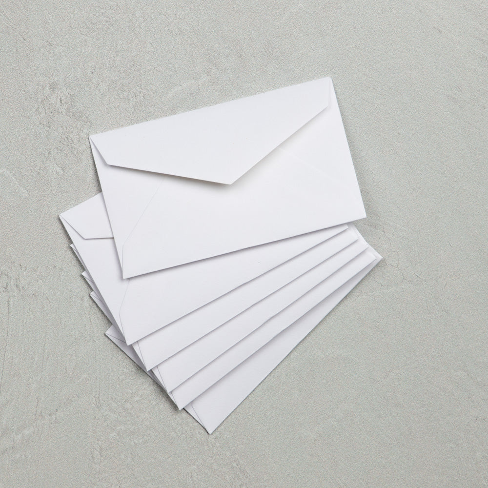 White 24lb Cougar 2 3/16 x 3 5/8 V Flap Premium Envelopes