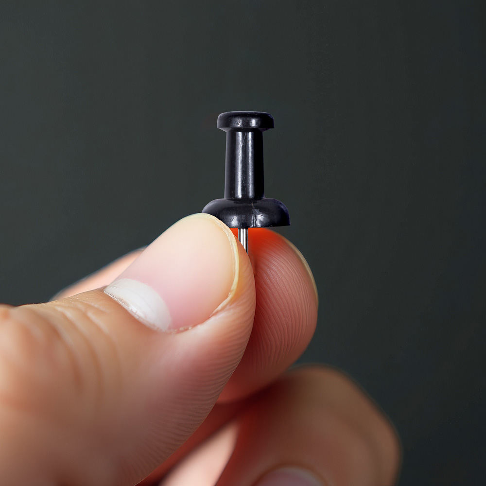 Black Pushpins - 100 Pack