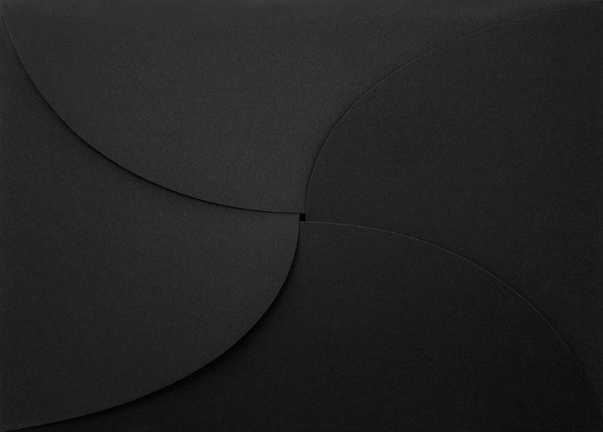 Smooth Midnight Black A7 Petal Invitations (5 x 7 )