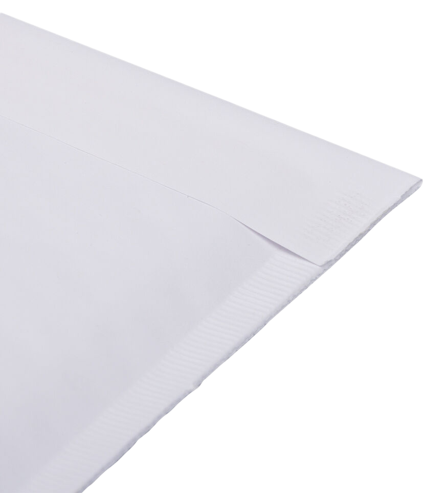 White Kraft 80lb 7 1/4 x 10 1/2 Bubble Mailer with Peel & Seal
