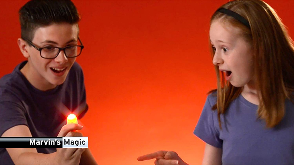 Lights From Anywhere Illusions Kit by Marvin's Magic