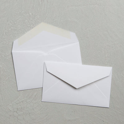White 24lb Cougar 2 3/16 x 3 5/8 V Flap Premium Envelopes