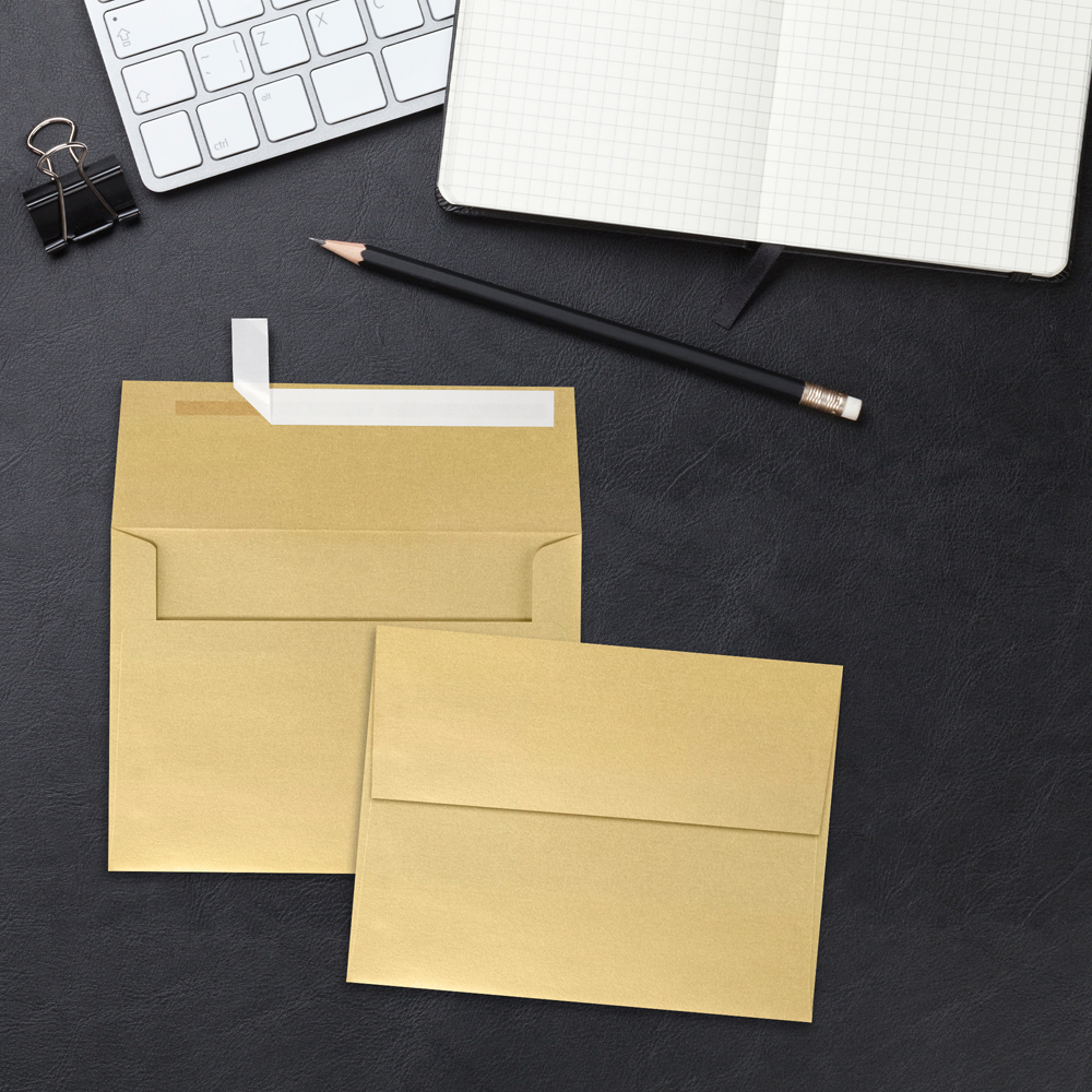 Light Gold Blonde Metallic 32lb A4 Invitation Envelopes (4 1/4 x 6 1/4) with Peel & Seal