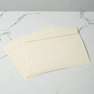 Natural Linen 32lb 9 x 12 Booklet Envelopes