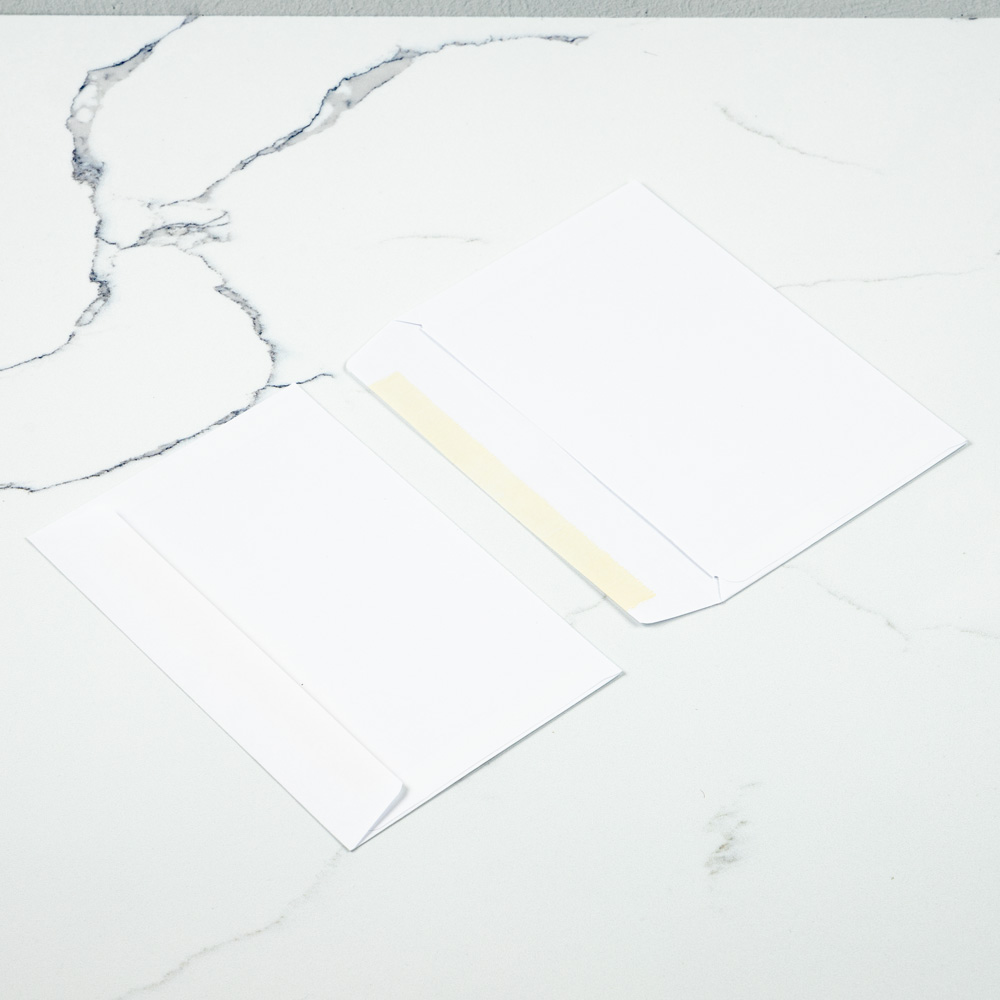 White 24lb 5 1/2 x 8 1/2 Booklet Envelopes