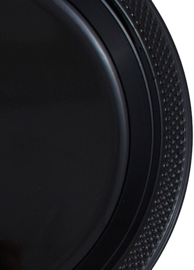 Black Small Plastic Plates (7 Inch) - 20 Pack
