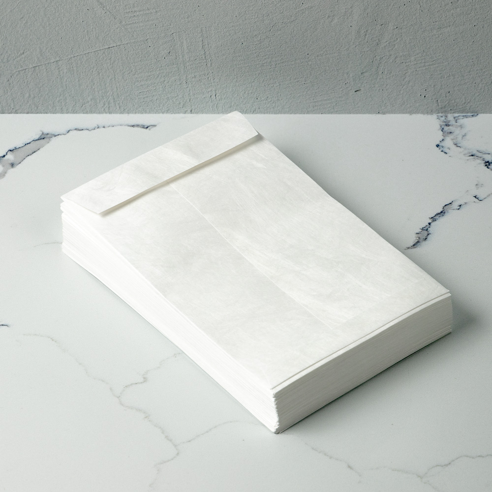 White Tyvek 14lb 6 1/2 x 9 1/2 Open End Envelopes with Peel & Seal