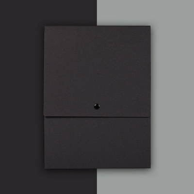 Black Kraft 12 1/8 x 9 x 1/2 Vertical Snap Portfolios