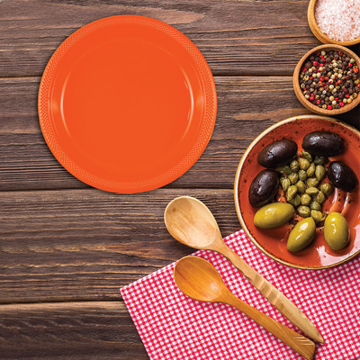Orange Medium Plastic Plates (9 Inch) - 20 Pack