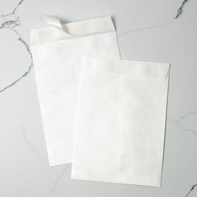 White Tyvek 14lb 7 1/2 x 10 1/2 Open End Envelopes with Peel & Seal