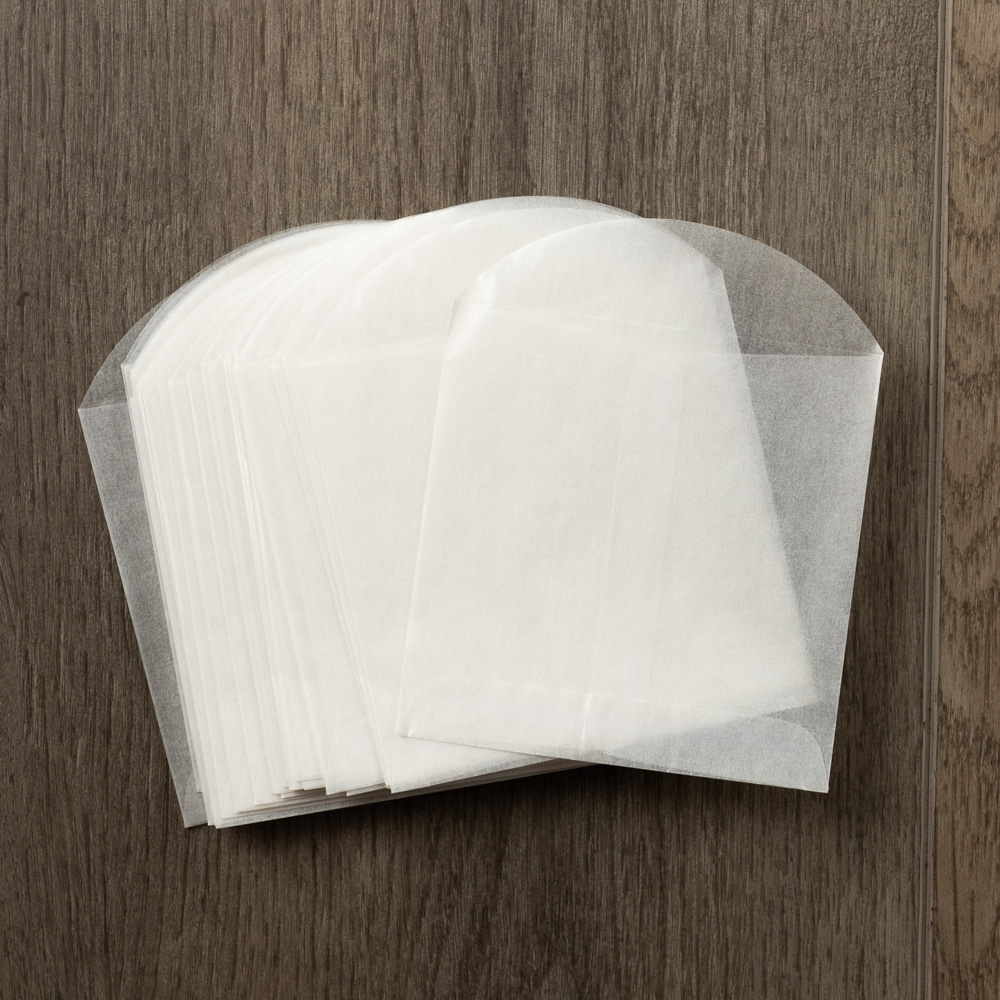 Glassine 30lb 4 x 4 Square Envelopes