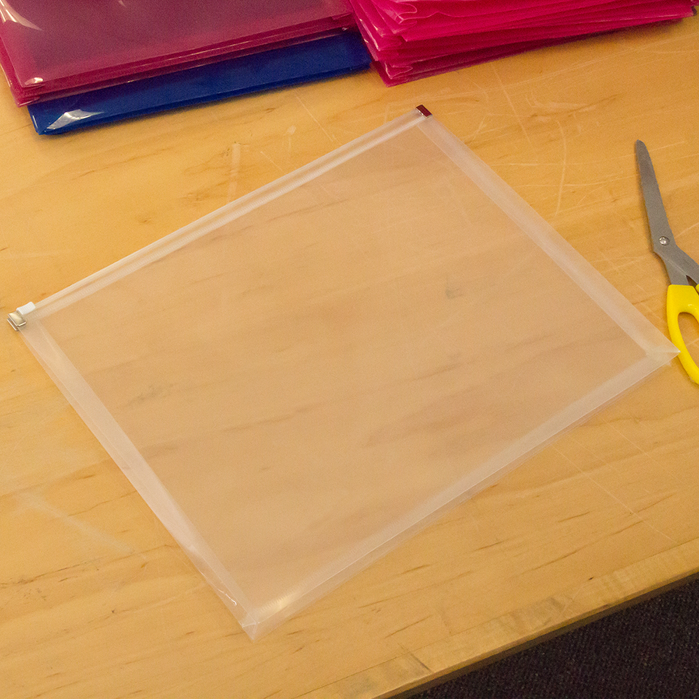 Clear Letter Booklet Plastic Envelopes (9 3/4 x 13) with Zip Closure