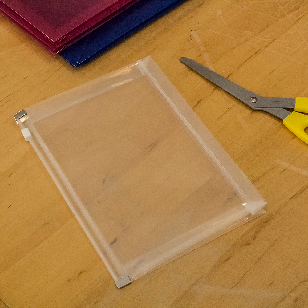 Clear 5 1/4 x 8 x 1 1/4 Booklet Plastic Envelopes with Zip Closure