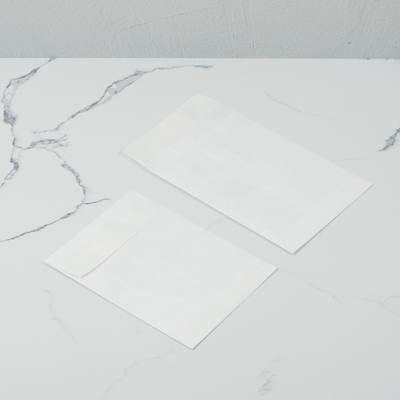 White Tyvek 14lb 5 1/2 x 7 1/2 Open End Envelopes with Peel & Seal