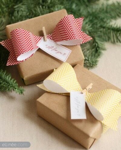 creative gift idea Bow Tie Bows with clothespins and tags