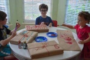 christmas gift wrapping idea for kids