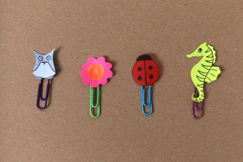 DIY paperclip bookmarks, diy bookmarks