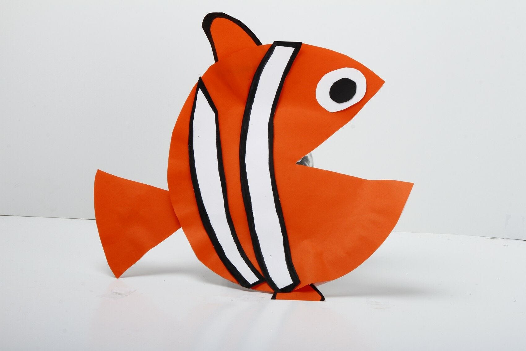 Paper clownfish