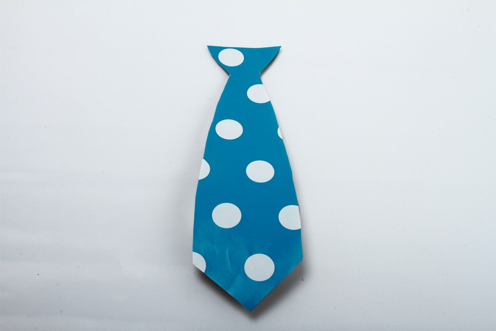 necktie shape cardstock