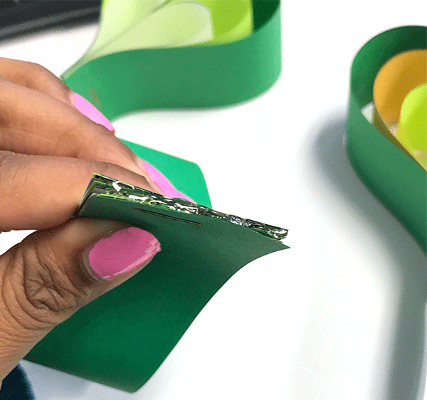 diy st. patrick's day, paper, stapler, staples