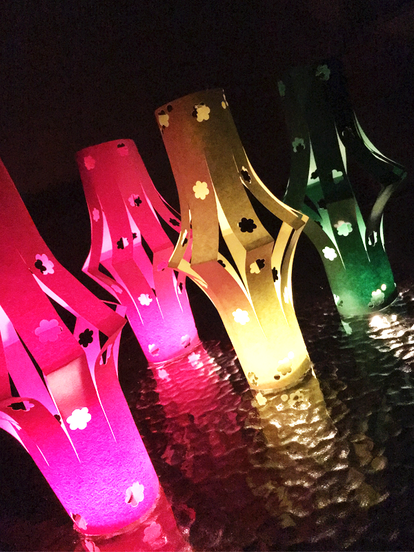 Different color paper lanterns Paper lanterns finished