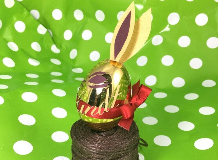 lindt easter egg, lindt chocolate, easter egg hunt, easter kids crafts