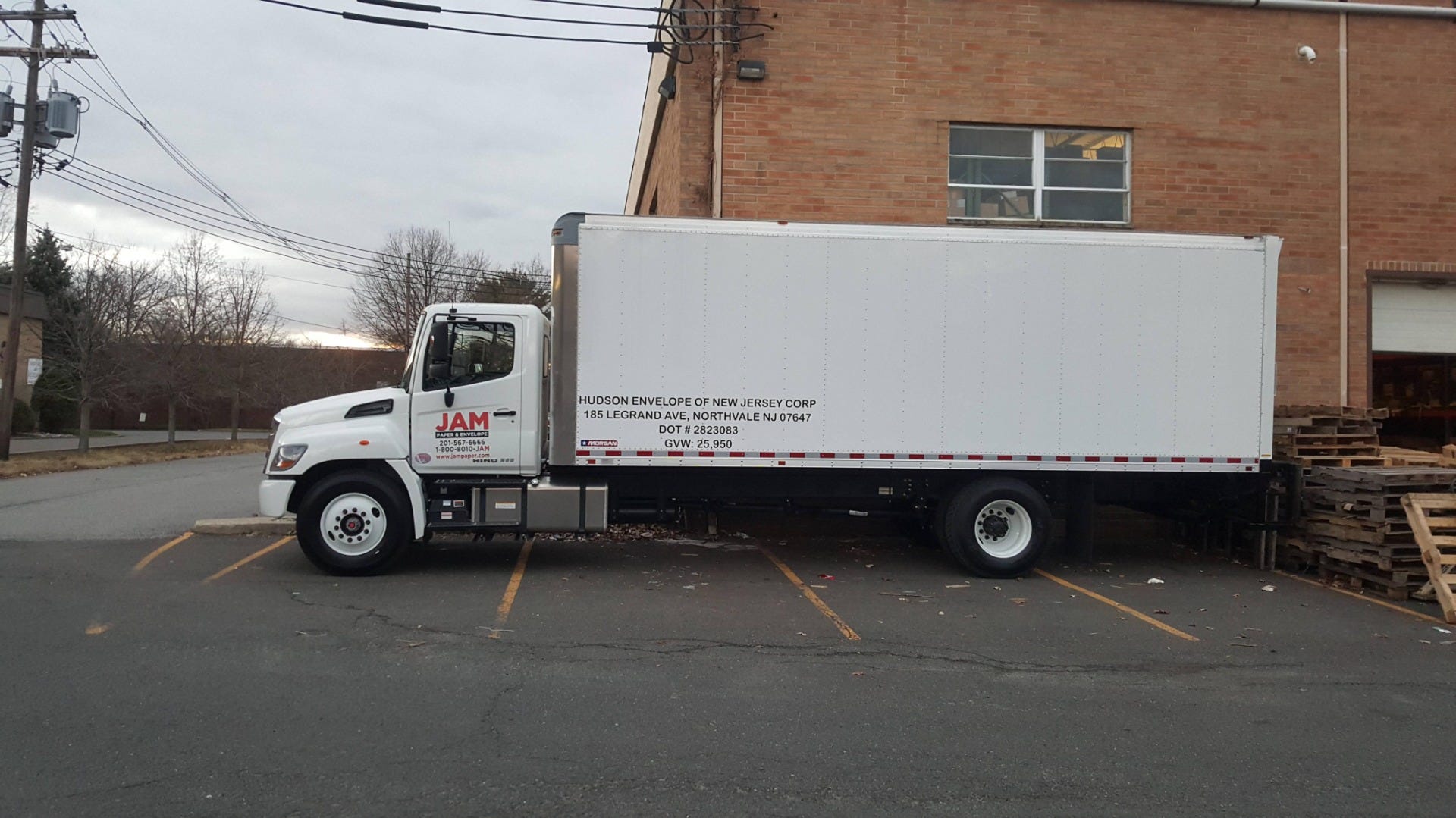 JAM Paper Truck